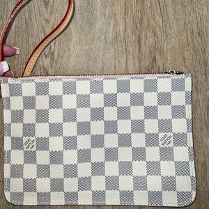 WHITE GREY LIGHT TAN PINK WRISTLET CLUTCH DESIGNER INSPIRED